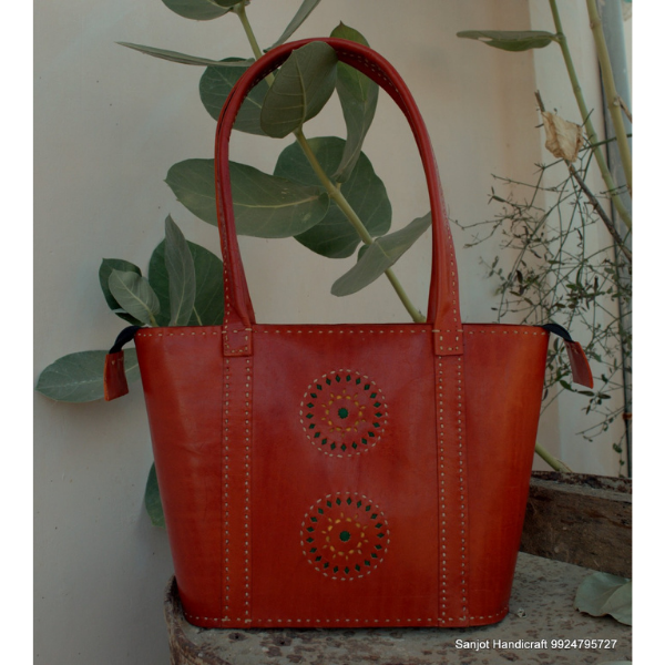 natural and artistic